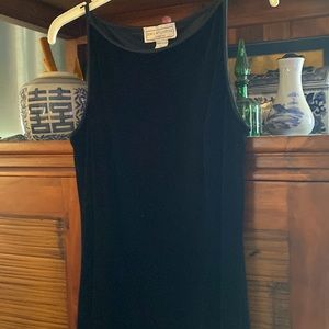 Jessica McCliintock stretchy  little black dress